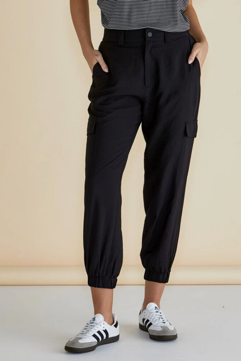 Adrianna Jogger - Black | Betty Basics