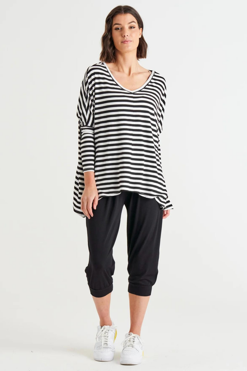 Betty Basics | Kyoto V-Neck Loose Stretchy Basic Tee - Black/White Stripe